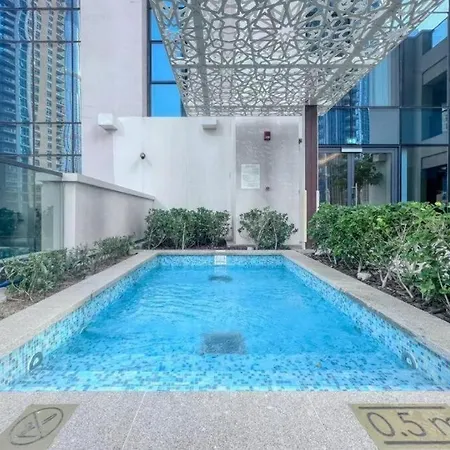 Suite Burj Khalifa View Dubai Exterior photo